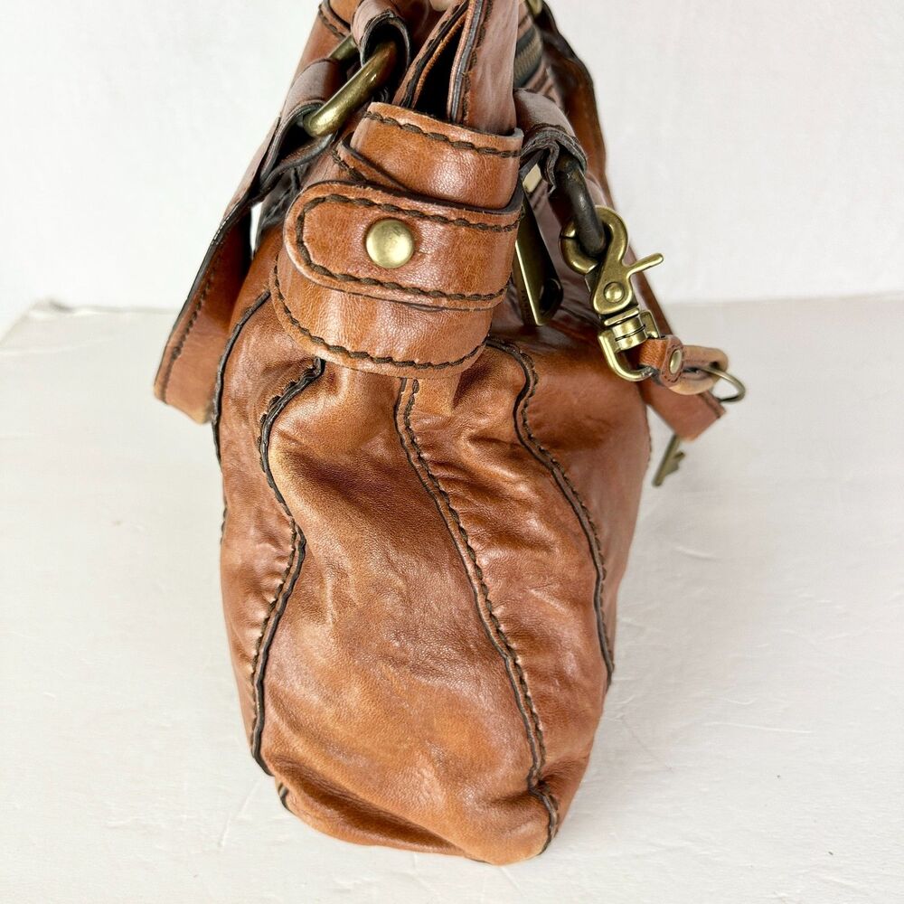Fossil Fifty Four Vintage Leather Satchel Bag Purse Cognac Brown Y2K Key Charm - Picture 4 of 13